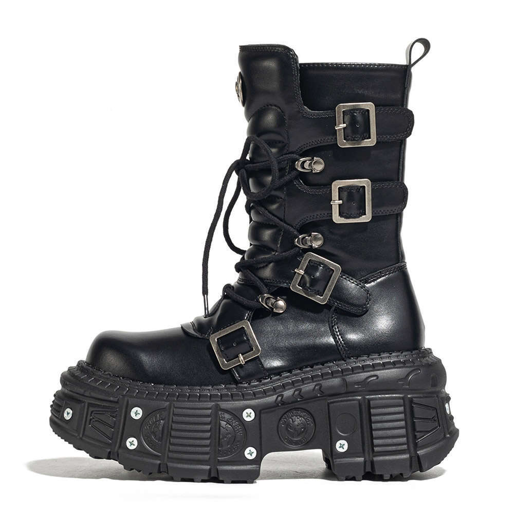 2024 New Punk Style Women Lace-Up Platform Shoes Woman Rock Boots Metal Decor Thick Bottom Street Shot Knight