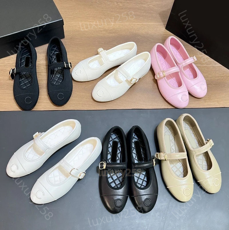 Designer Luxury Ballet Flat Shoes Mary Jane Strap Sandals Fashionable Classic Casual Shoes Women Flat Shoes Dress Shoes Office Black White 35-40