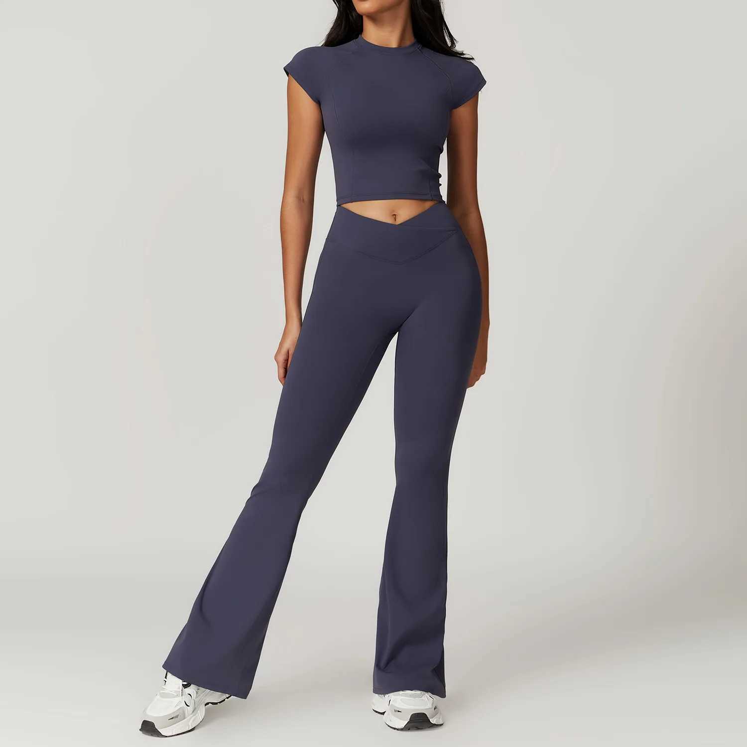 2-piece yoga set fitness suit sportswear yoga suit womens fitness short sleeved cut top sportswear bra gym leg W250326