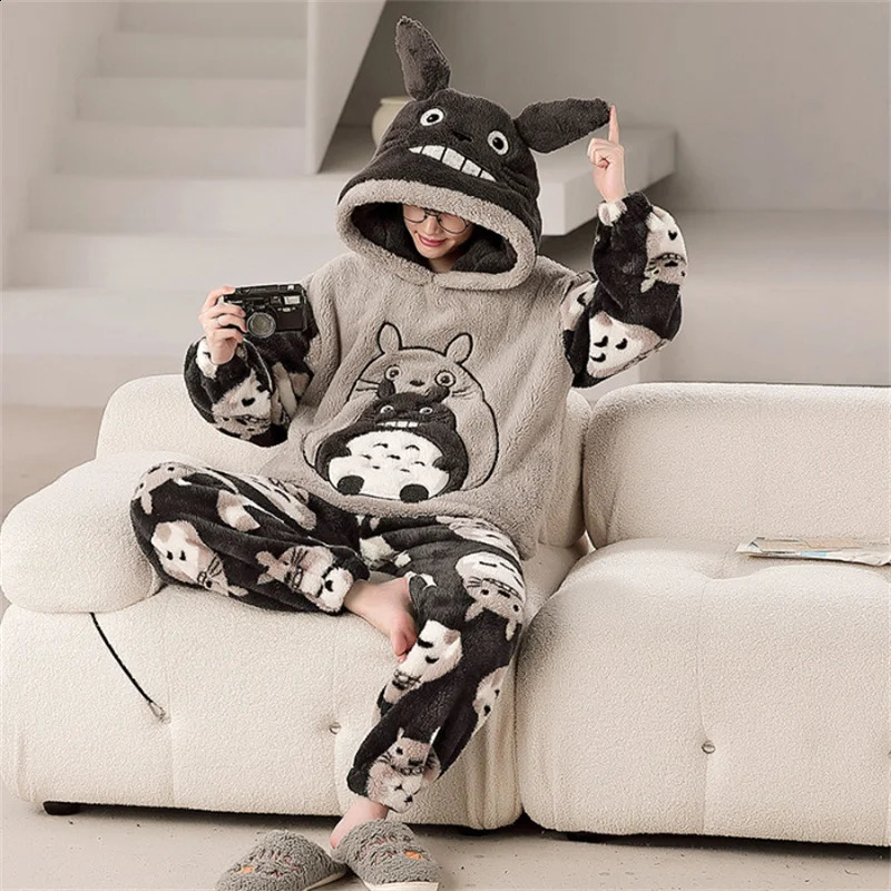 Mens Pajama Set Winter Cartoon Hooded Coral Velvet Pajama Thick Warm Home Set 5XL Large Comfortable Casual Clothing 240830 - view 4