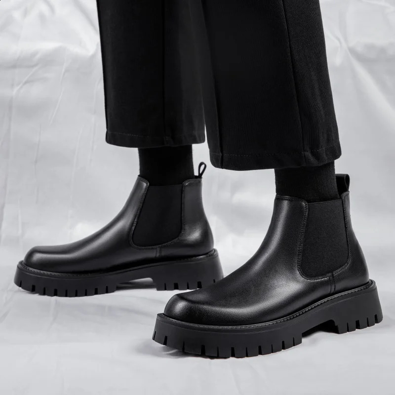 British Style Men Thick Bottom Waterproof Work Shoes Casual Chelsea Fashion Classic Leather Boots Comfy High Top Round Toe Boots 240830