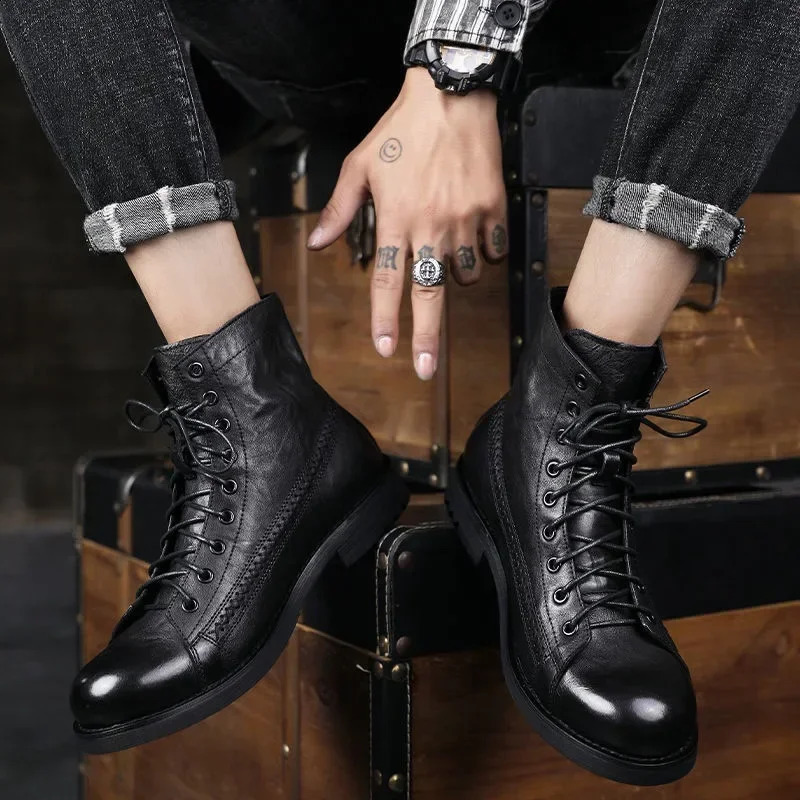 Men Platform Motorcycle Booties Casual High-top Shoes Retro Men Leather Boots Solid Color Lace Up Ankle Boots Autumn Winter 240830