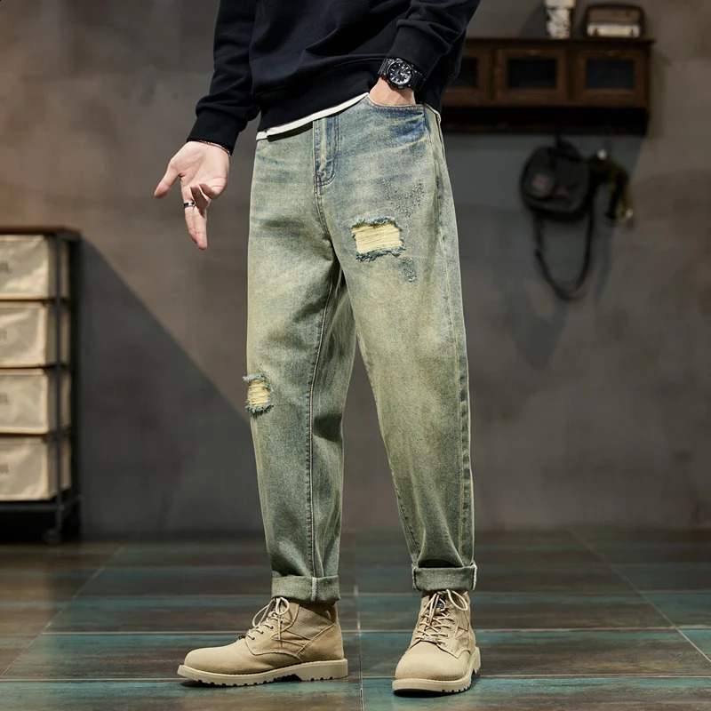 Ripped Jeans Men Loose Fit Retro Blue Baggy Distressed Hip Hop Denim Pants Streetwear Biker Moto Patchwork Frayed 240826Z