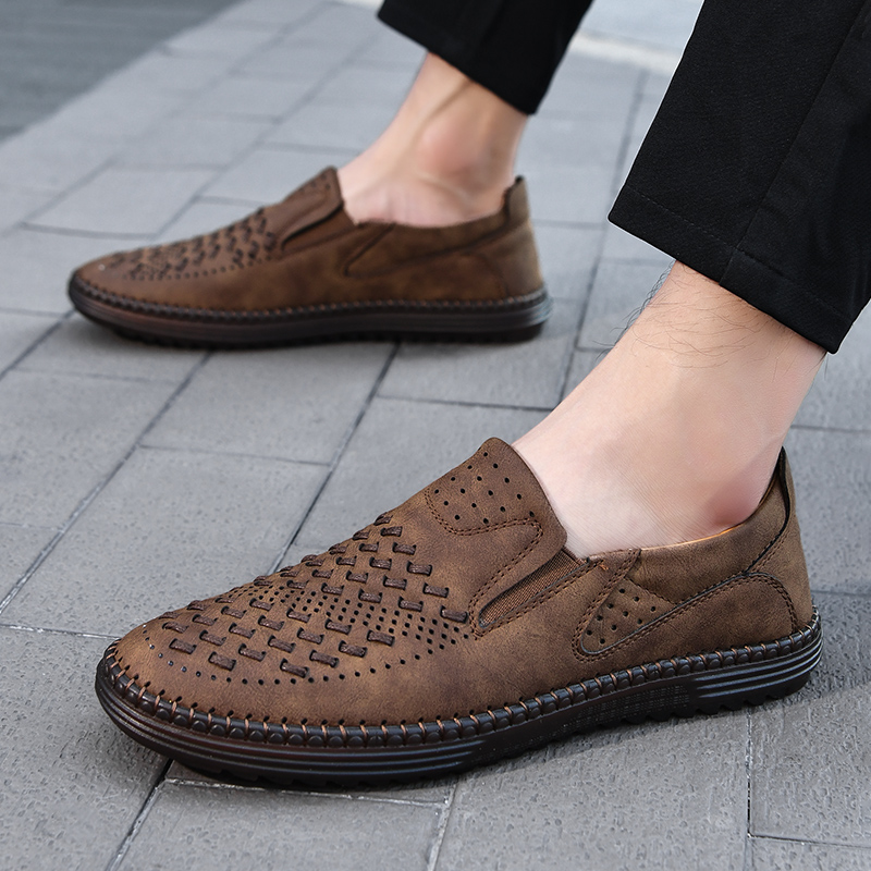 2024 New Handmade Leather Design Fashion Sneakers Slip On Loafers Summer Breathable Casual Shoes Men Driving Flat 0bda