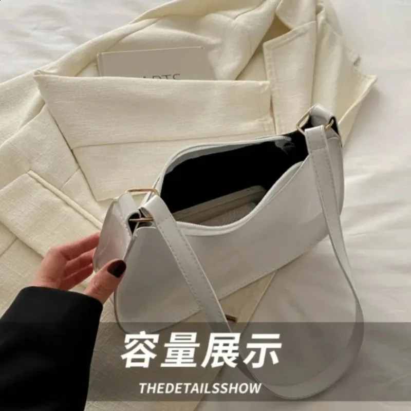 Womens Patent Leather Handbag Versatile Fashion Shoulder Bag Casual Communicating Girl ner Zipper Small 240830