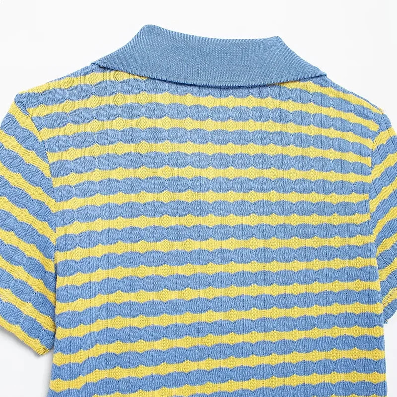 YUEYANG Women Fashion Chic Striped Jacquare Knit Polo Tshirts Female Short Sleeves Casual Tops Streetwear 240830