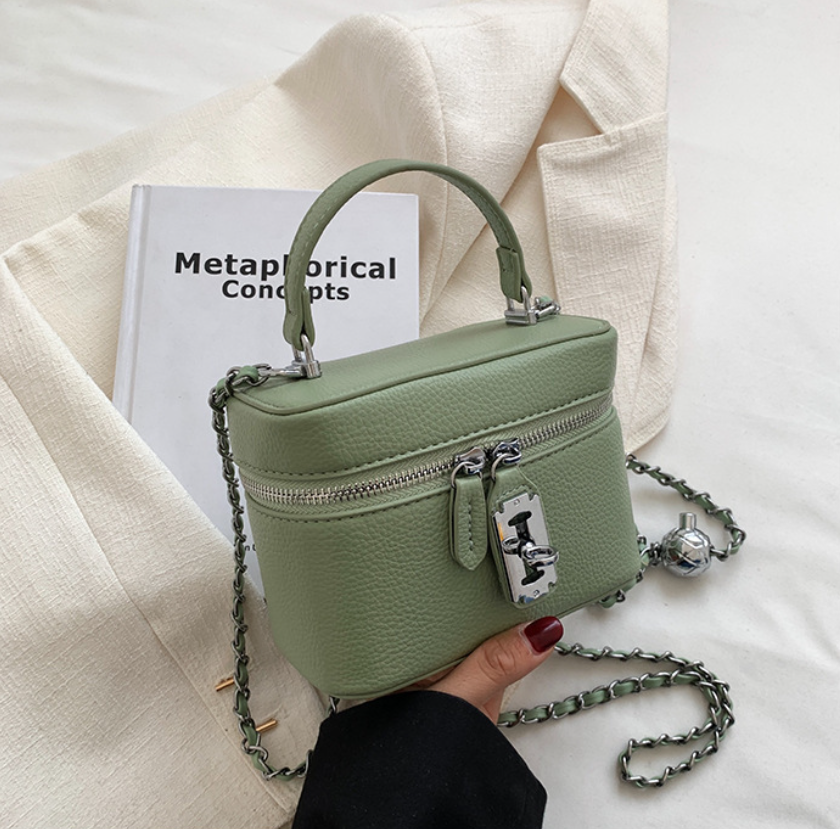 Women New Korean Version Fashion Shoulder Bag Personality Design Free Shipping New Free Delivery Designer Bag