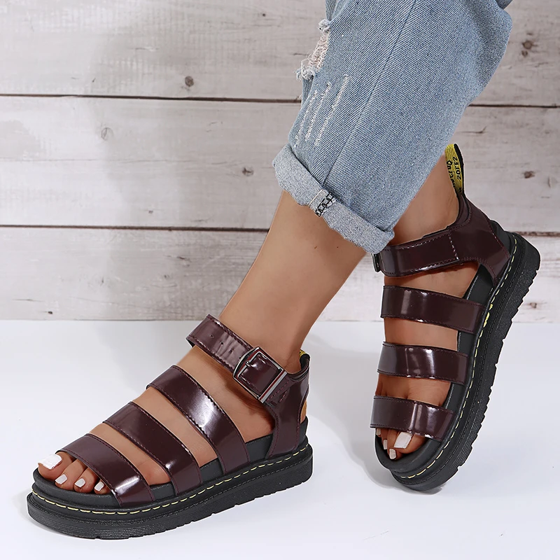 2024 Woman Flats Platform Summer Martens Shoes Soft Leather Casual Open Toe Thick Bottom Wedges Women Sandals