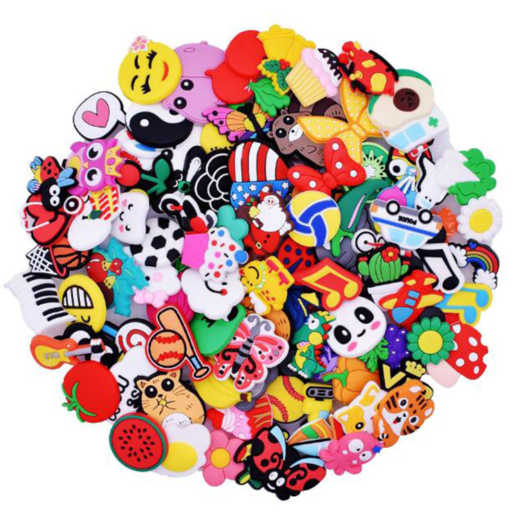 cheapest 100pcs shoe flower buckle random sent cartoon clog charms DIY bracelet Wristband accessories pvc charms