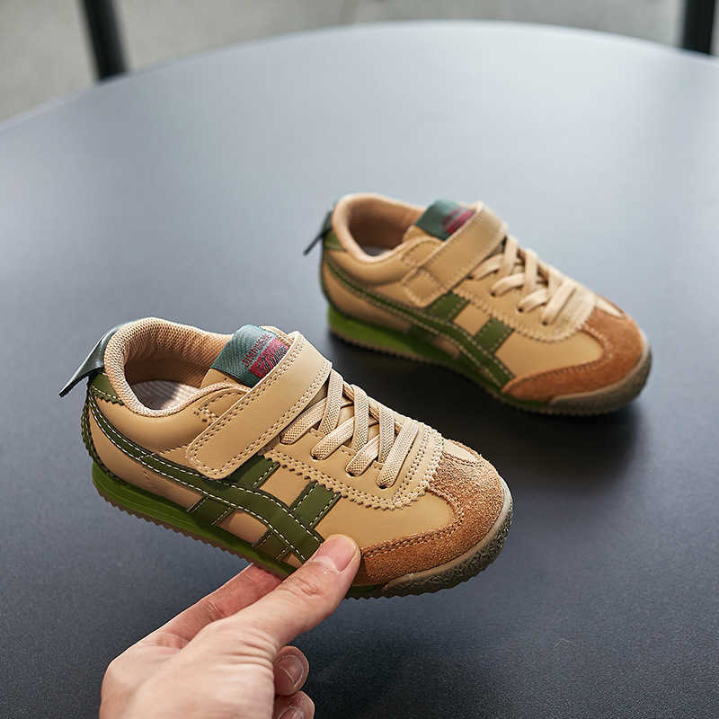 Athletic Outdoor Childrens sports 2024 autumn new item girls genuine leather white lightweight and non slip boys casual shoes H260130