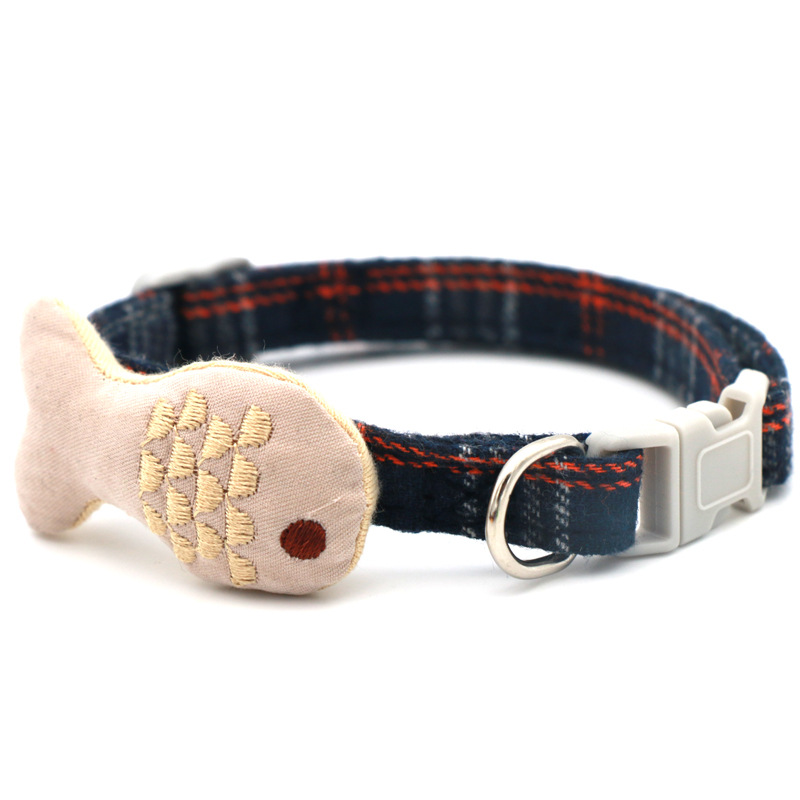 Pet Collar Adjustable Cat Accessory Collar with Small Fish Decoration Plaid Fabric Dog Collars for Kittens Puppies Pet Products