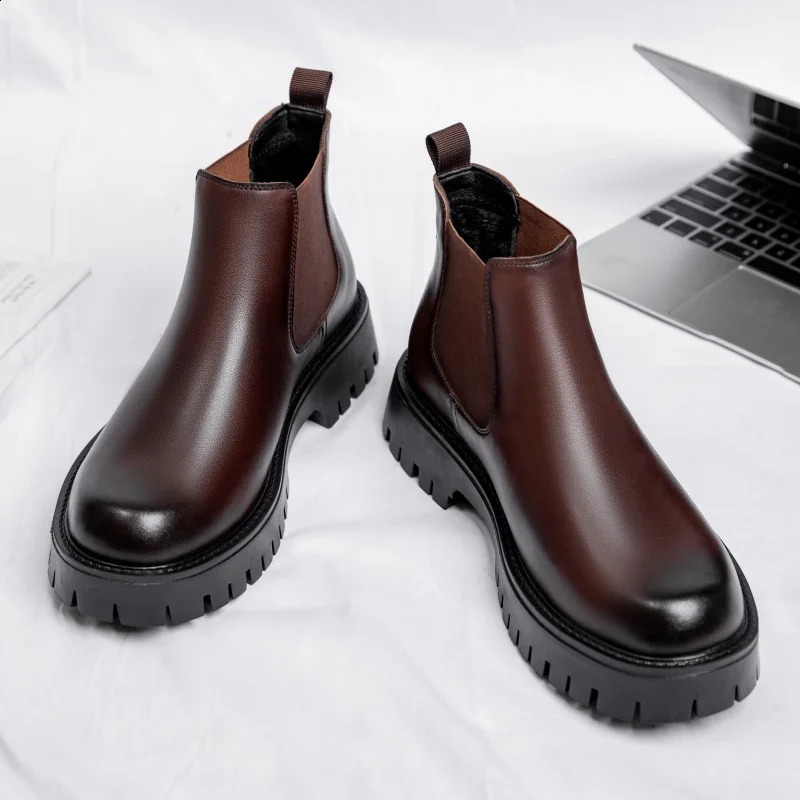 British Style Men Thick Bottom Waterproof Work Shoes Casual Chelsea Fashion Classic Leather Boots Comfy High Top Round Toe Boots 240830