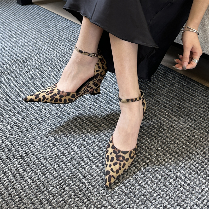 Eilyken 2024 Spring Designer Pointed Toe Wedges Heels Sgback Pumps for Women Party Prom