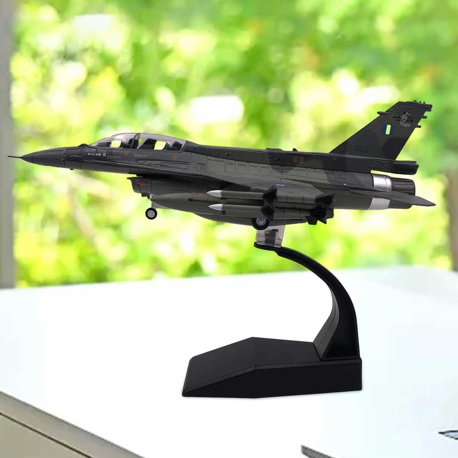 Simulation 1 72 F16 aircraft model with display rack for home bar rack W240830