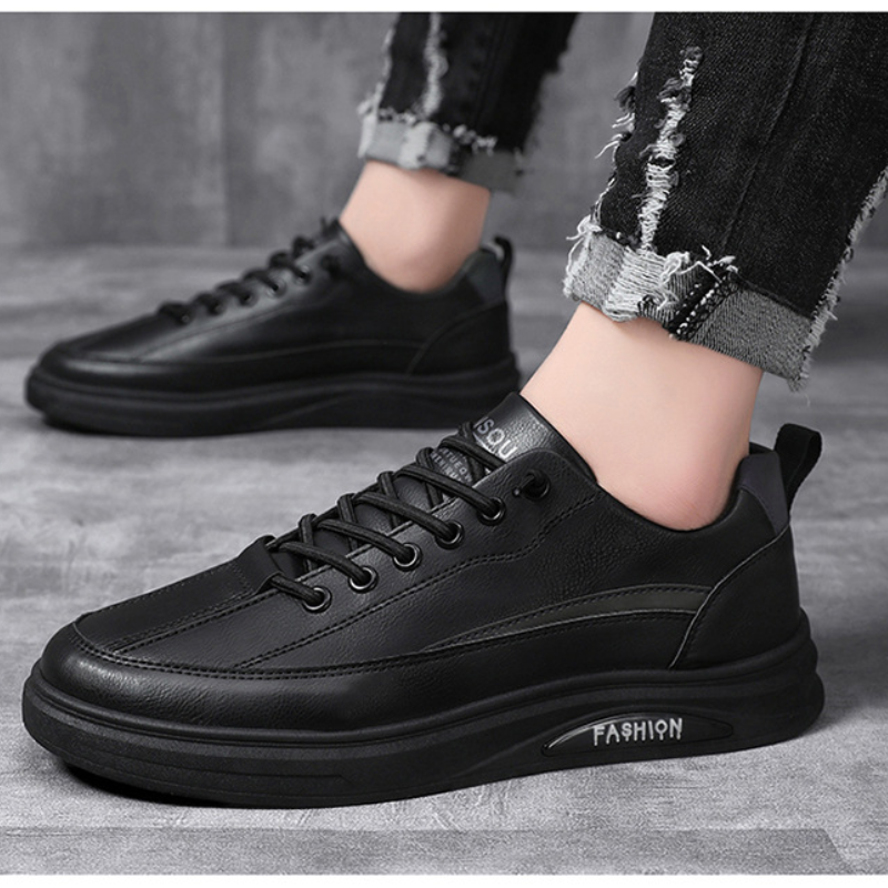 Summer Men's Shoes New Breathable Waterproof Black Lace-Up Flat Sneakers Non-slip Classic Men Soft Leather Shoes Casual Loafers