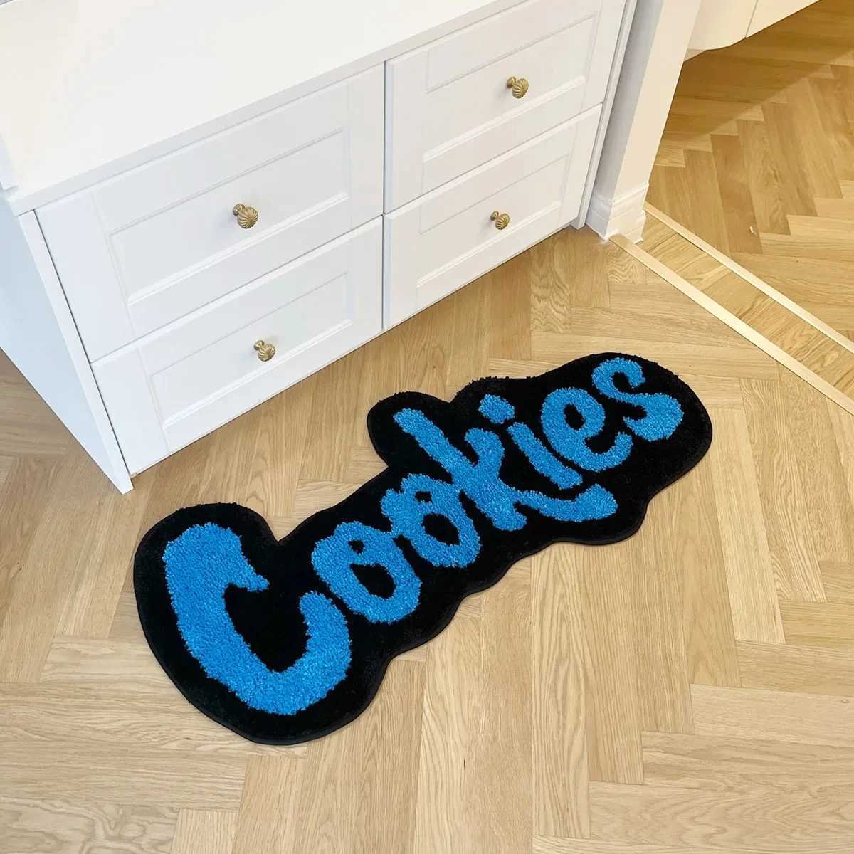 Carpets 100% handmade cookies plush carpets childrens rooms irregularly shaped plush carpets soft plush childrens gifts room decoration T240829