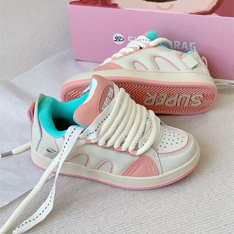 Women's versatile lightweight college style casual sports board shoes