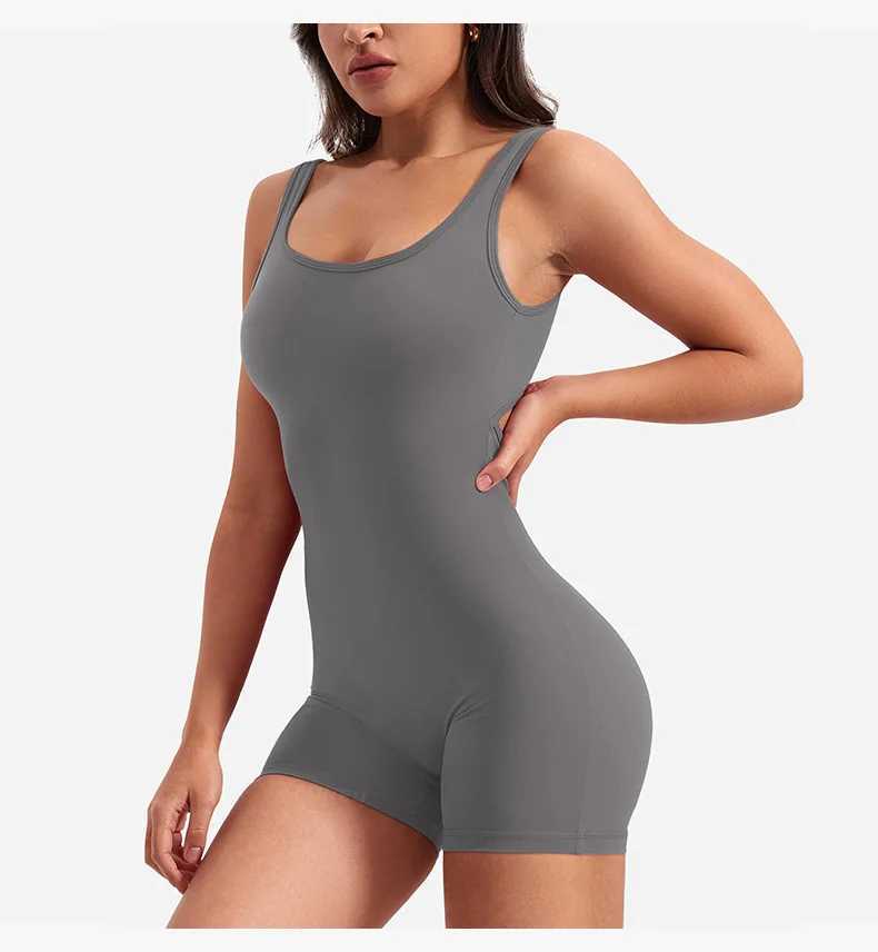 One piece yoga jumpsuit tight fitting short sportswear womens gym clothing fitness stretch bodysuitW250411