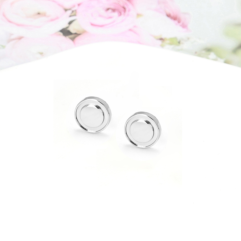 High Edition Screw Stud Love Earrings for Women Girls Ladies Gold Sier RoseGold Color Classic Designer Jewelry