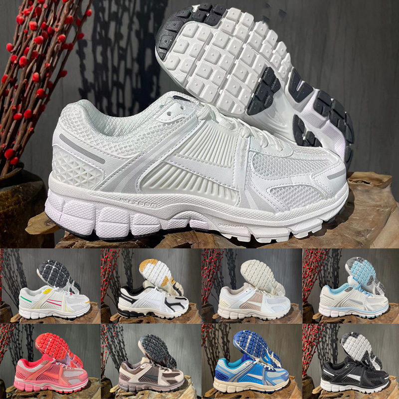Women Mens Vomero 5 Photon Dust Metallic Silver Running Shoes Vomeros Pink Foam Black Sail Oatmeal Supersonic Doernbecher Panda Top Quality OG Trainers Sneakers