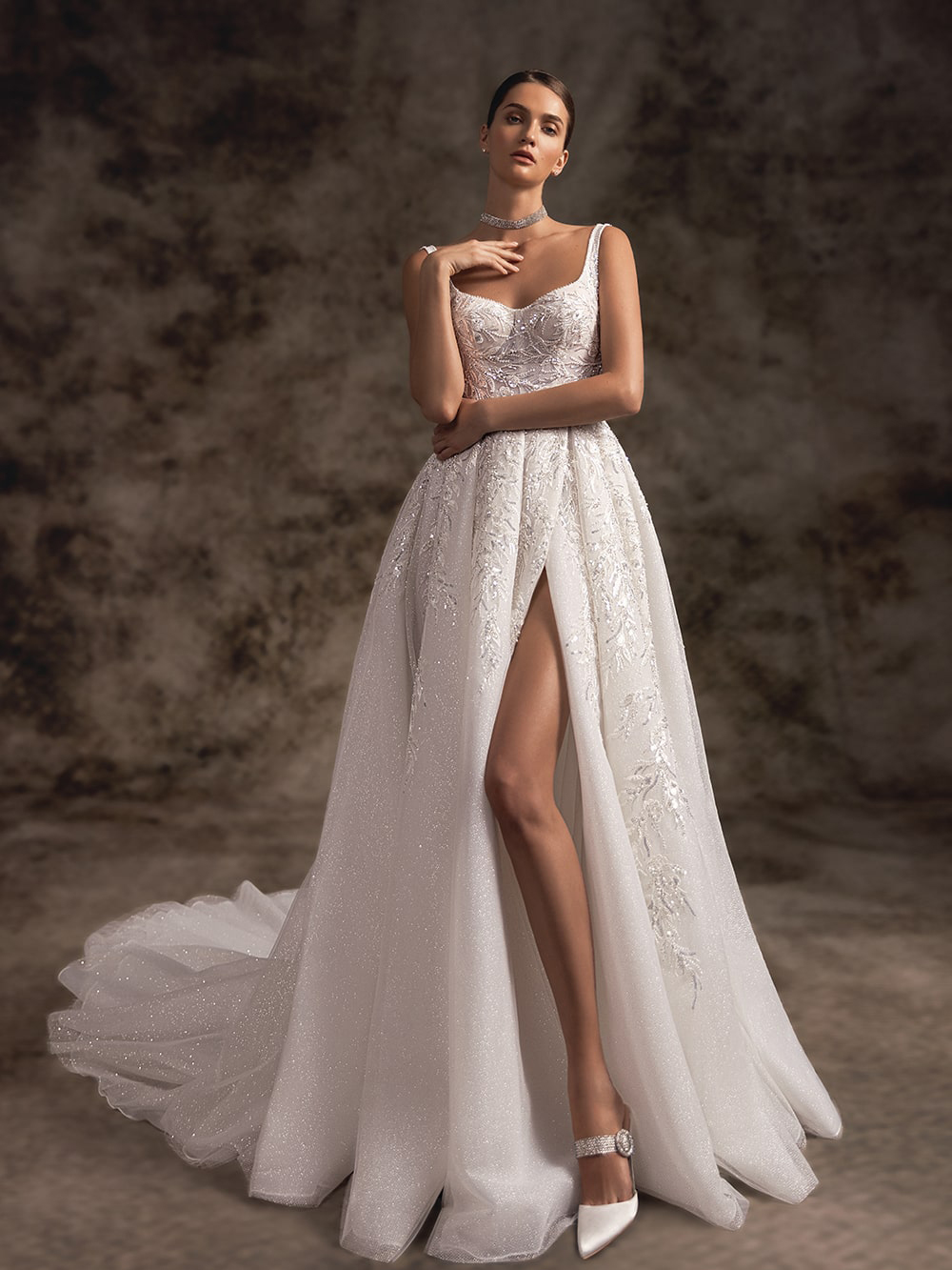 Elegant Square Collar A-Line Wedding Dress Beading Appliques Shiny lace Spaghetti Straps Sleeveless Bridal Gowns Can Be Customized