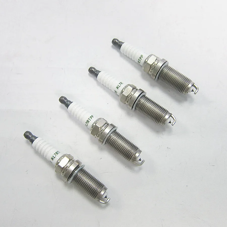 Car accessories 474Z-18-110T engine spark plug for Haima S5 M6 474Z 1.5 v70