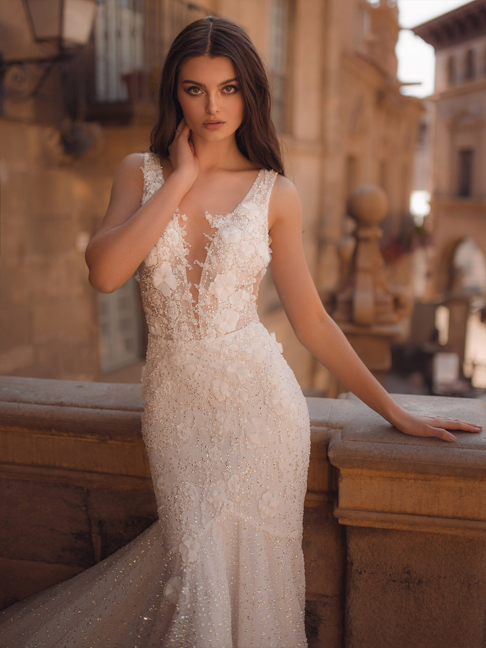 Alonlivn Shiny Lace Deep V-Neck Mermaid Wedding Dress With Court Train Backless Sleeveless Trumpet Bridal Gowns With 3D Flowers Appliques