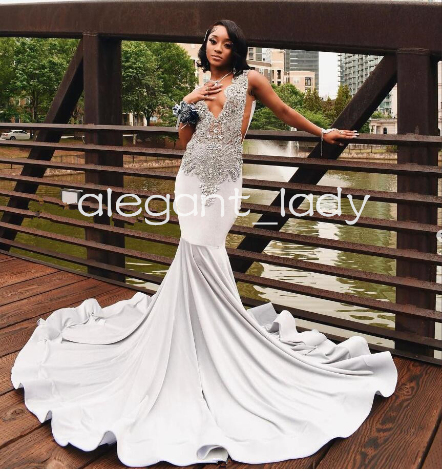 Silver Diamond Long Prom Formal Dresses for Women 2024 Sparkly Black Girl Crystal Mermaid Evening Gala Party Gowns