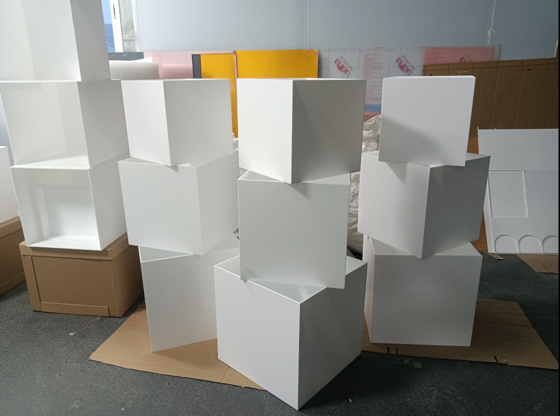 Custom Wedding Christmas Acrylic Food Cubes White Plinth Food Stand Display Riser Buffet Risers