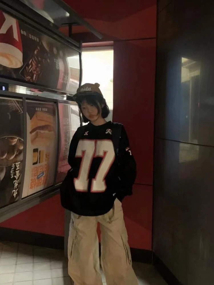 HOUZHOU Y2k Letter Print Black Tshirts Women Japanese 2000s Style Hippie Oversize Long Sleeve T Shirts Grunge Harajuku Emo Tops 240228