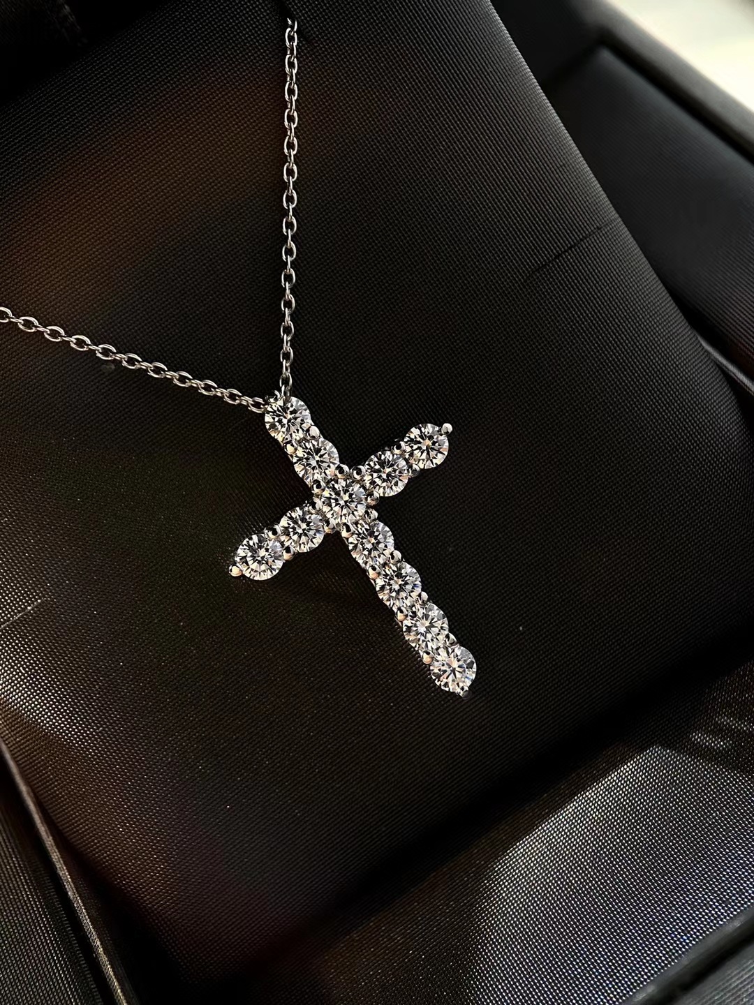 Rulalei 2024 Top Sell Cross Pendant Luxury Jewelry 925 Sterling Silver Round Cut White Topaz CZ Diamond Gemstones Party Women Clavicle Necklace Gift