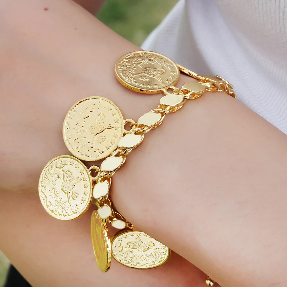 Punk Personality Gold Plated Portrait Coins Bracelet Bangle for Women Round Pendant Carved Turkish Flower Jewelry Accessories 240219