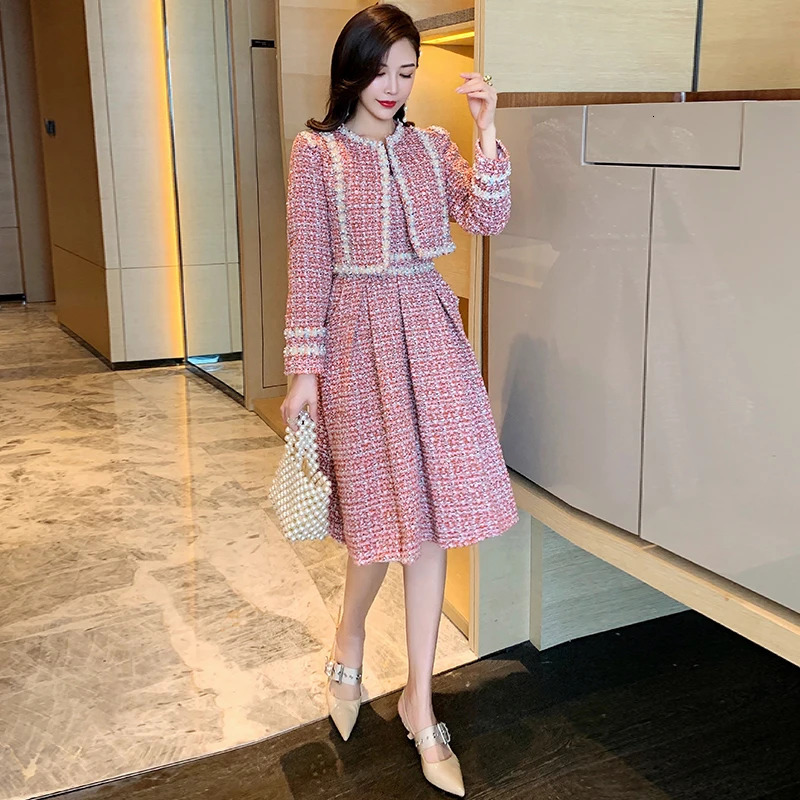 Women Elegant Pink Tweed Outfits Two Pieces Set Winter Ladies Beading Short JacketSleeveless Vest Dress Female 2 Piece Dress 240223