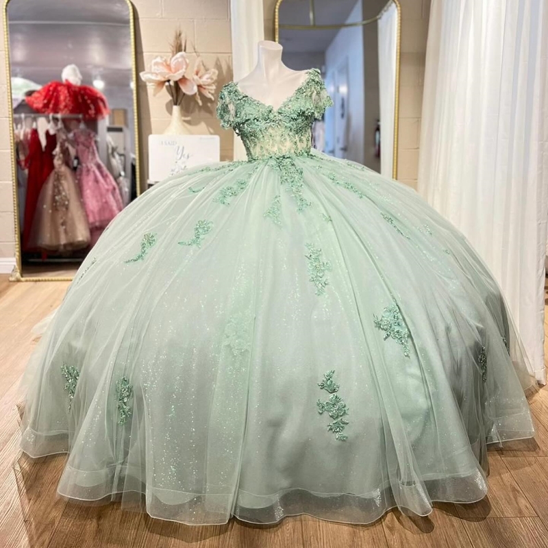 Light Green Shiny Ball Gown Off The Shoulder Quinceanera Dresses Appliques Lace Beads Tull Corset Vestidos De 15 Anos