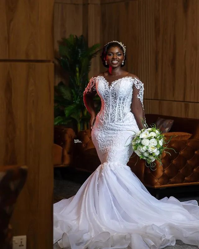 2024 Oct Arabic Aso Ebi White Mermaid Wedding Dress Lace Beaded Sheer Neck Long Sleeves Bridal Gowns Dresses
