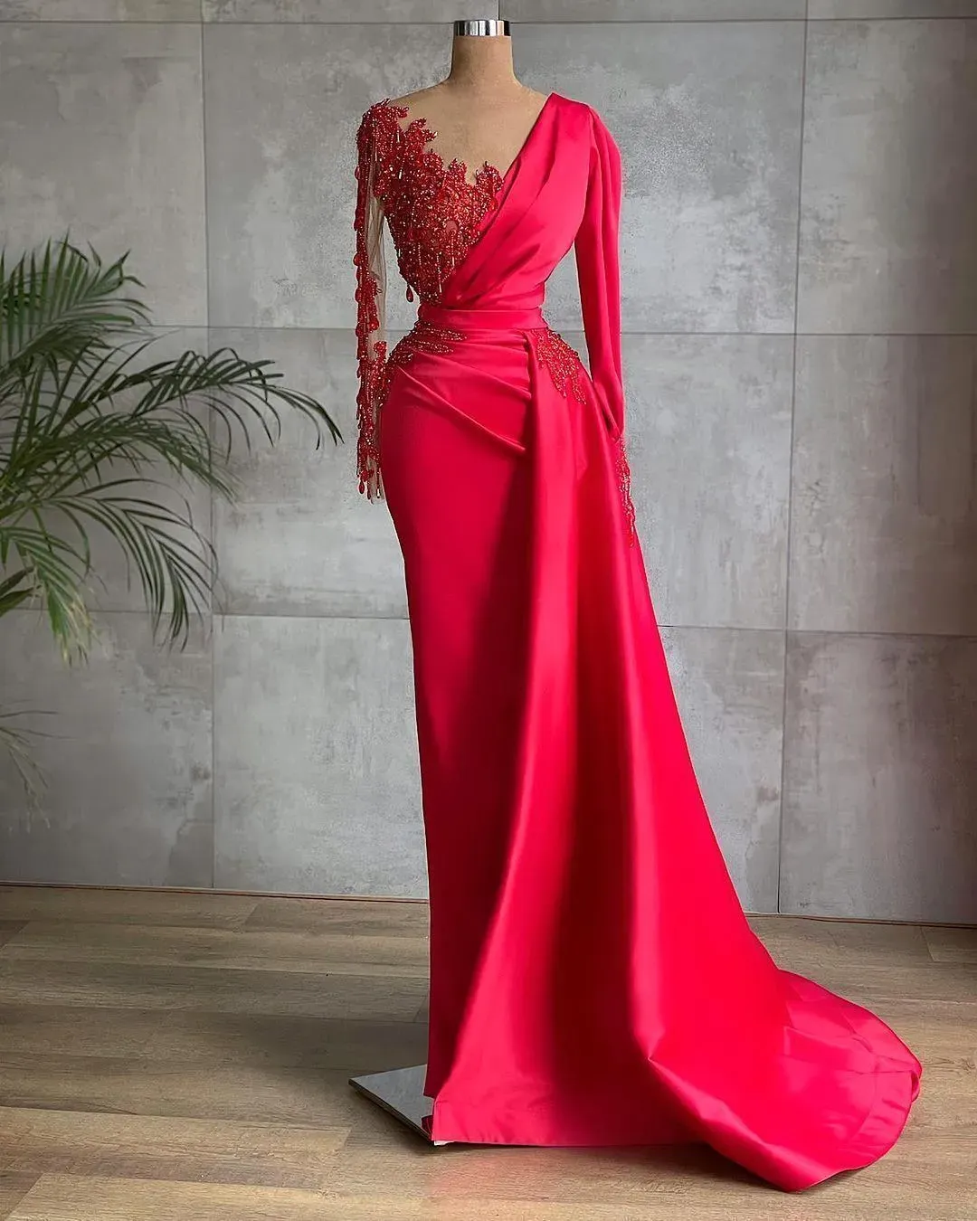 Red Mermaid Evening Dresses Sheer Long Sleeves Beading Tassel Ruched Arabic Formal Party Gowns Celebrity Met Gala Prom Wears BC