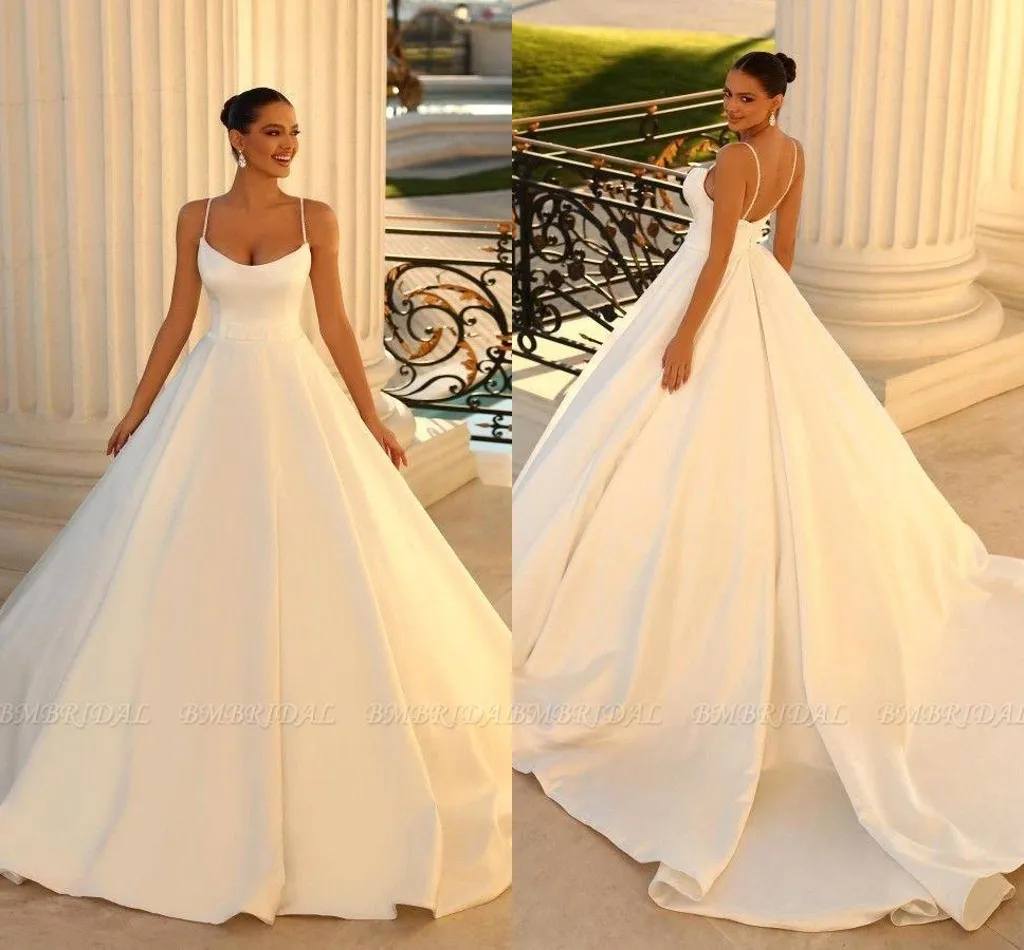 E Elegant A Satin White Ivory Wedding Dresses Sexy Backless Spagehtti Straps Bridal Gowns Maternity Dress Bc18275