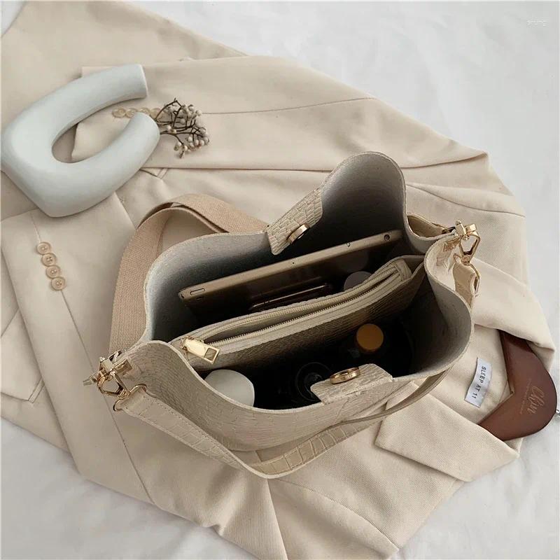 Evening Bags Small Crocodile Pattern Crossbody Bag For Women Shoulder Brand Designer Sac A Main Luxury PU Leather Bucket Handbag