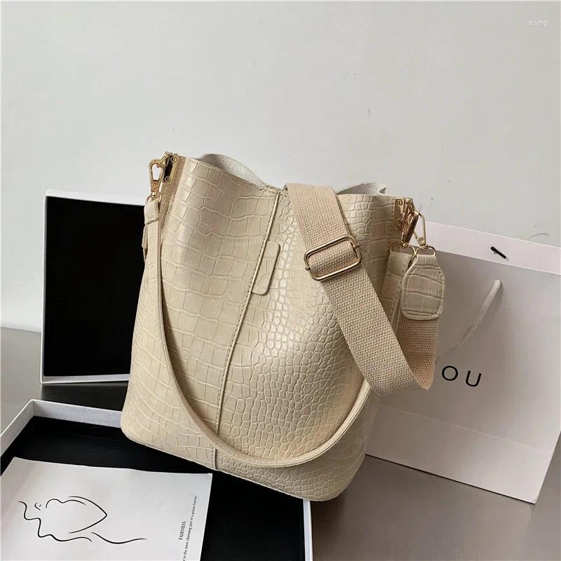 Evening Bags Small Crocodile Pattern Crossbody Bag For Women Shoulder Brand Designer Sac A Main Luxury PU Leather Bucket Handbag