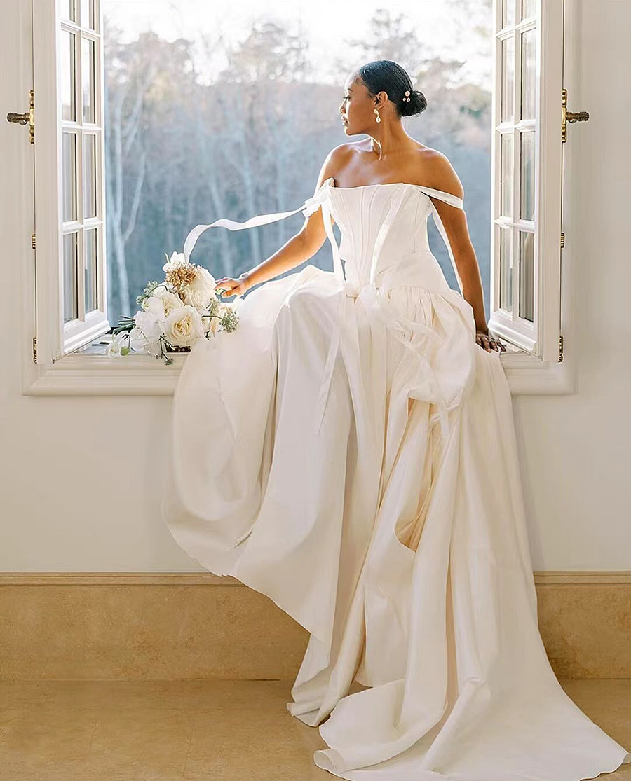 Pleats Square Off Shoulder Neck Crepe A Line Wedding Dress For Women Zipper Back Floor Length Stain Bridal Gown Custom Made