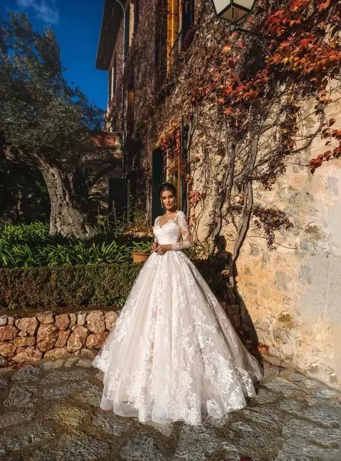 Elegant A-E Dresses Lace Sweetheart Long Illusion Sleeves Sweep Train Wedding Dress Bridal Gowns Vestidos De Novia 0219