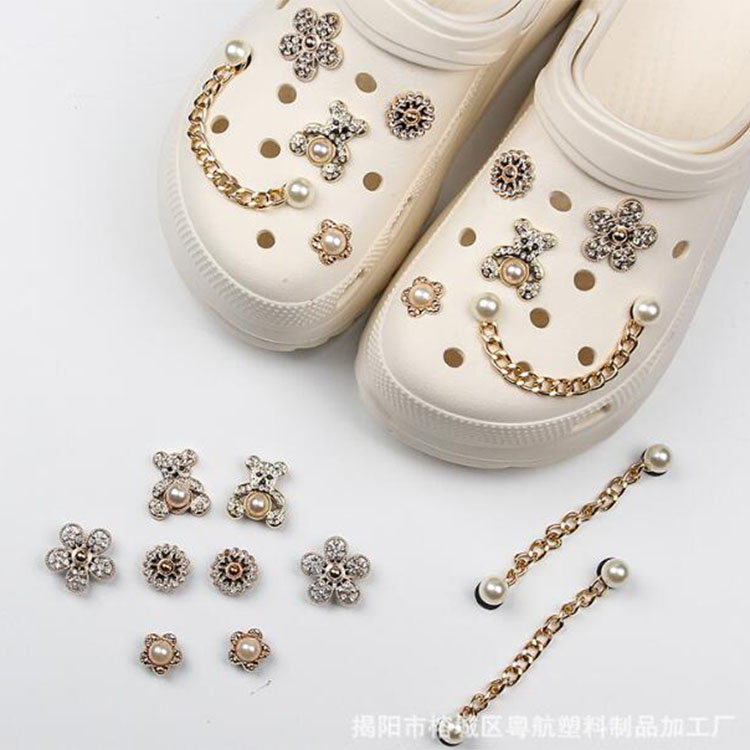 Set Muti Styles Bg Metal Shoecharms Buckle Chains Clog Charms Made323 Accessories Shoe Wers Gift