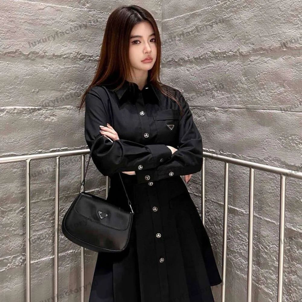 Women Dresses Inverted Triangle Label Graphic Shirt Dresses Casual Lapel Single-Breasted Slim Dress Breathable