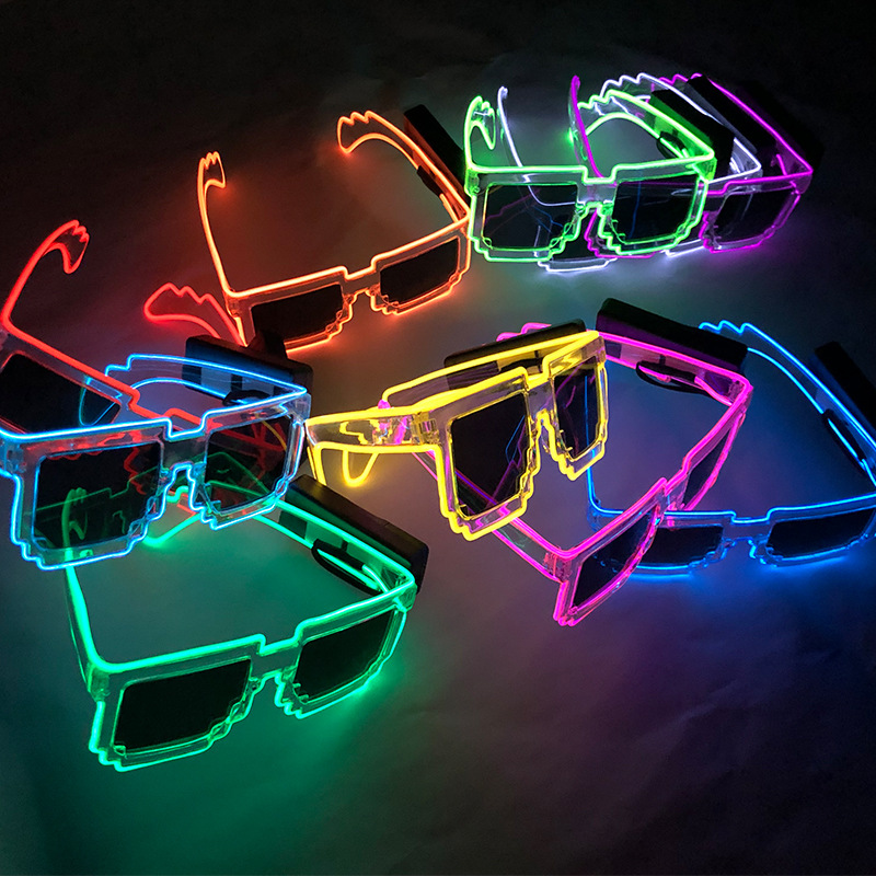 Wireless LED Light Up Party Glasses EL Wire Glowing Eyewear in the Dark Neon Glasses Women Mens Costume Sunglasses for Halloween Carnival Festival Par