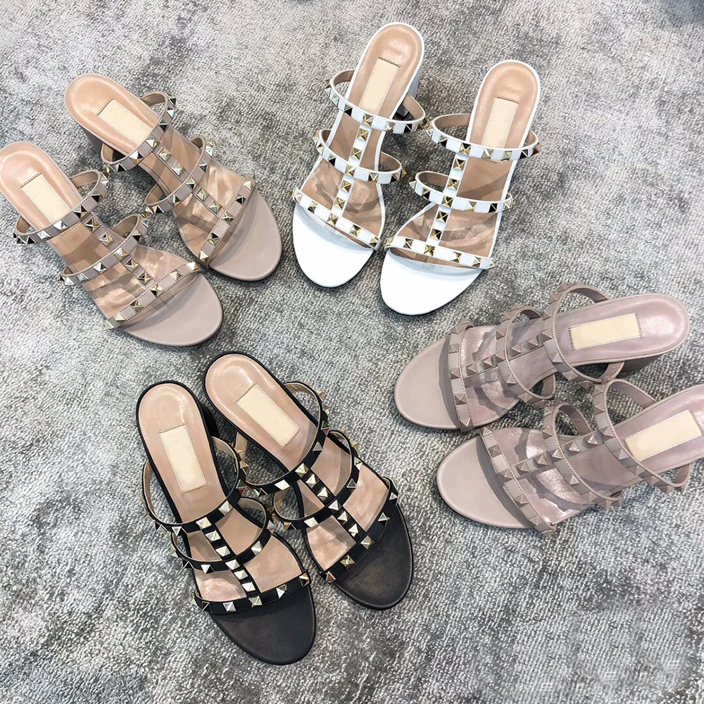 Stud Srivet embellished strap slippers mules Evening shoes Chunky Block heels open-toe shoes women heels Luxury Designers heeled sandals factory footwear