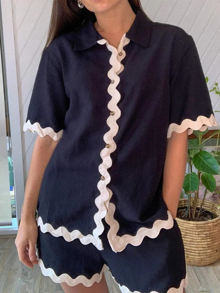 Wave Quilted Holiday Shorts 2 Pices Set Women Button Single Breasted Loose Shirts Top Elastic Waist Shorts Suit Female Outfits 240304
