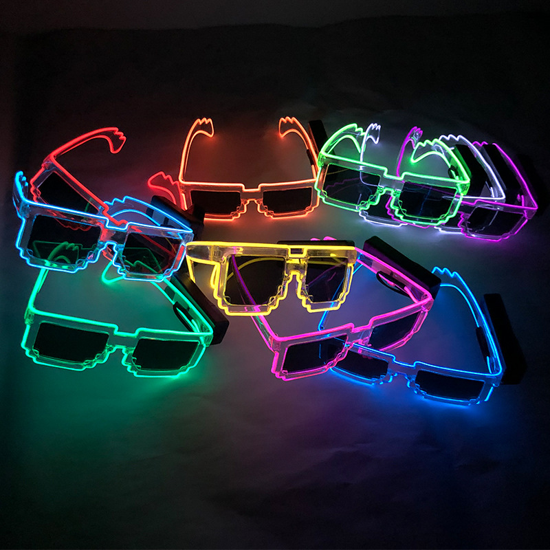 Wireless LED Light Up Party Glasses EL Wire Glowing Eyewear in the Dark Neon Glasses Women Mens Costume Sunglasses for Halloween Carnival Festival Par