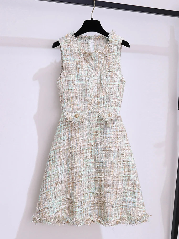 Fall Winter French Vintage Fragrance Tweed Two Piece Set Women Outfit Office Ladies Elegant Coatssleeveless Dresses Sets 240223