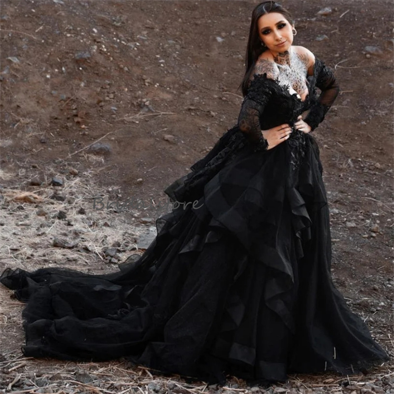 Gorgeous Black Gothic Wedding Dress 2024 Off Shoulders Luxury Ruffles Long Sleeve Bridal Gowns Backless Lace Appliques A Line Tulle Bride Dress Vestid