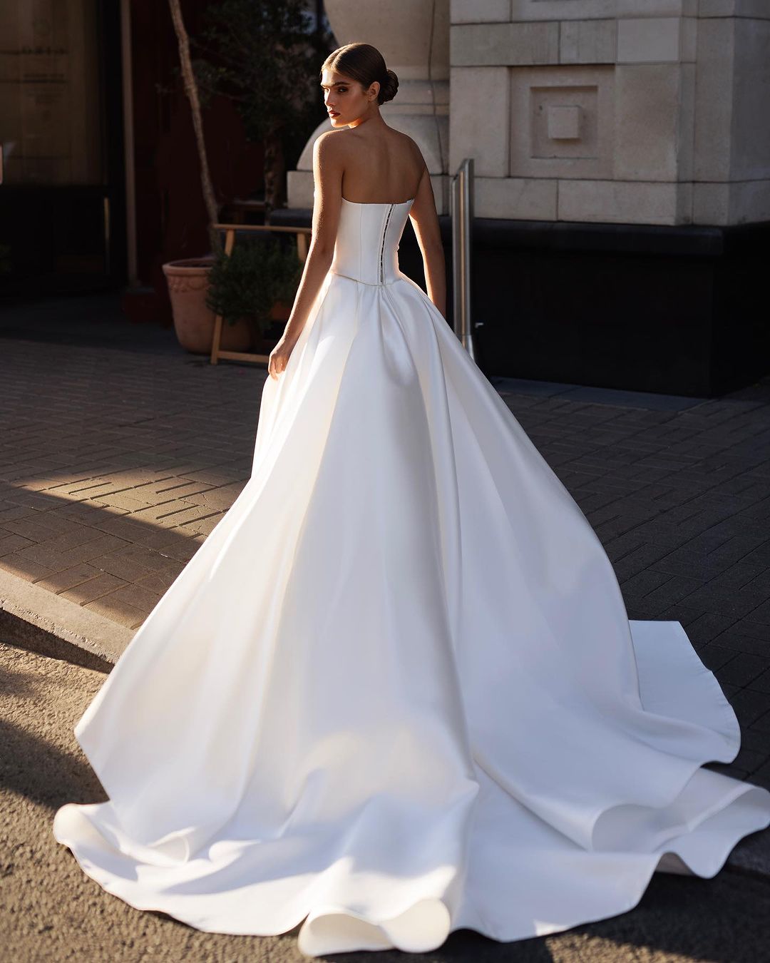 Vintage A E Dress Pearls Strapless Boho Country Wedding Dresses Backless Ruffle Vestidos De Novia Sweep Train Designer Bridal Gowns 6660306